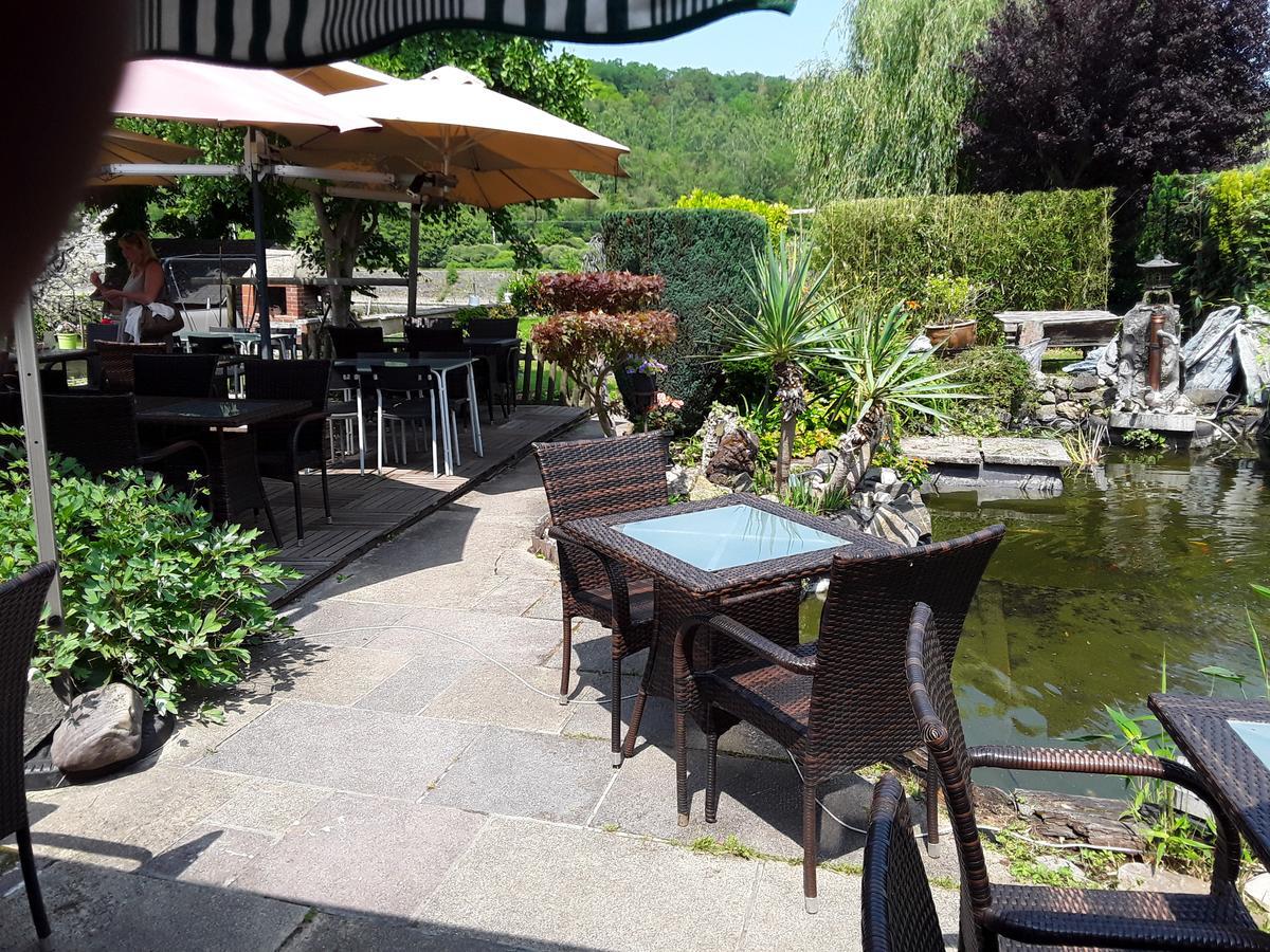Le Jardin Du The Bord De La Meuse Hotel Намюр Екстериор снимка